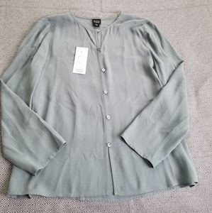 Eileen Fisher Silk Georgette crepe button down blouse top M